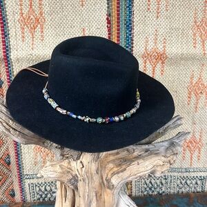 Jes MaHarry “Trading Post” Hatband and Necklace. New in box!